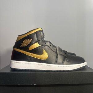 Nike Air Jordan 1 Mid Sz 12